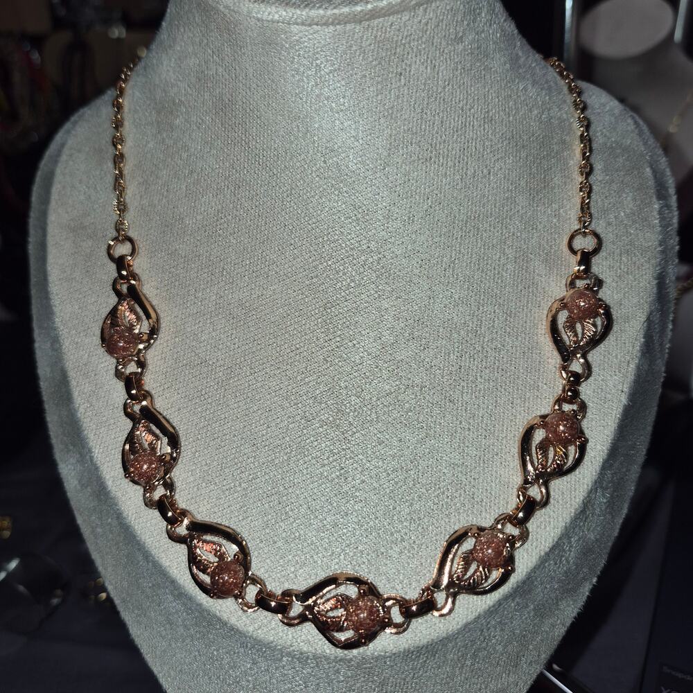 Rose Goldtone 16 Inch Chain Necklace MOP Shell Accent Tag Excellent Preowned
